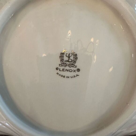 Lenox Vintage 2-Piece Set: Shell Shaped Serving Plate & Candy server made in USA - Picture 3 of 7